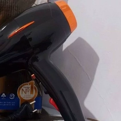 سشوار حرفه ای  فیلیپس PH-0784 ضمانت 12ماه تعویضی