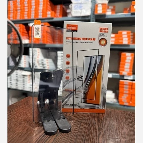 گلس فول چسب شیائومی MI 13 Pro برند Mietubl